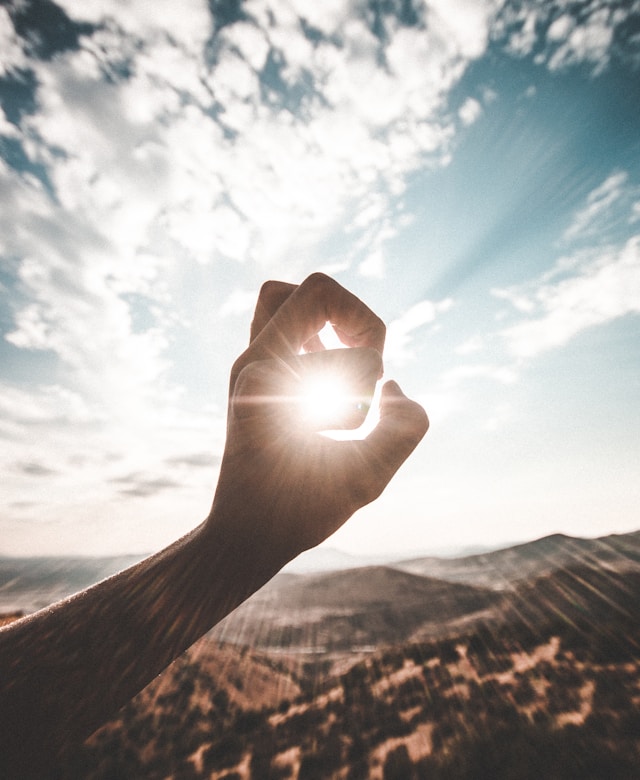 Daoudi Aissa - Catching the warm sun with my bare hands.